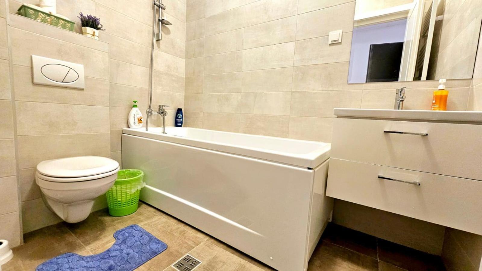 Evelyn Modern Apartment Near Palas Ιάσιο Εξωτερικό φωτογραφία